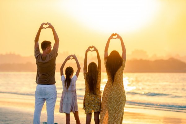 All inclusive promo board holidays and up to 2 children 100% off villa luz family gourmet & all exclusive hôtel plage de gandía All inclusive promo board holidays and up to 2 children 100% off villa luz family gourmet & all exclusive hôtel plage de gandía